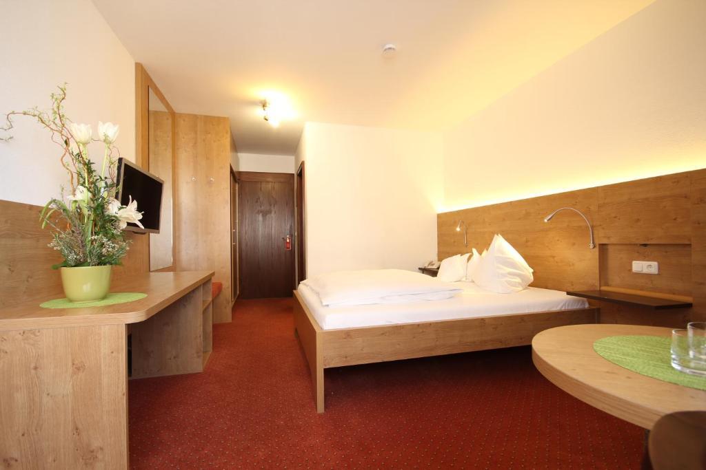 Isar Hotel Фрайзінг Номер фото